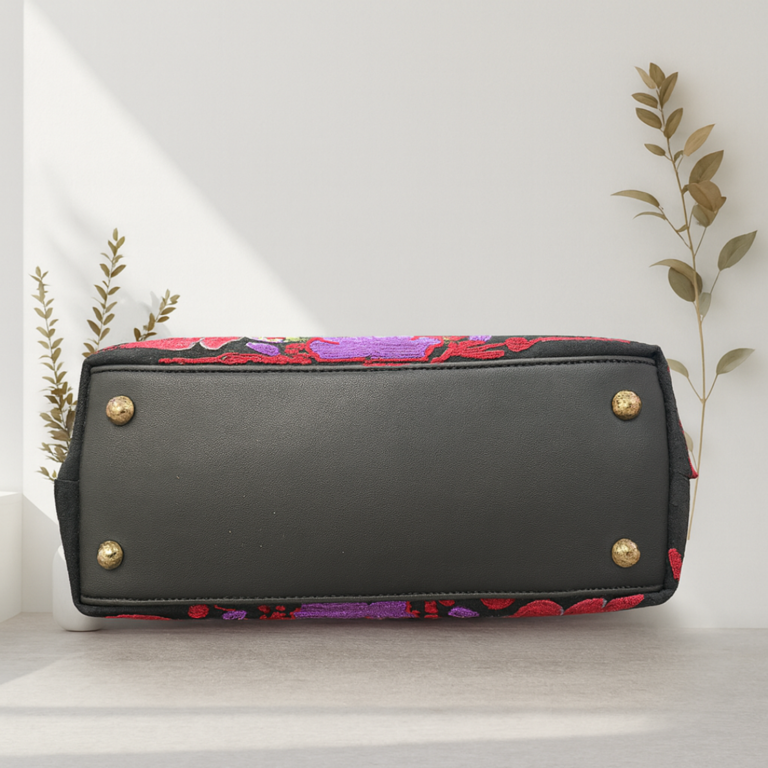 Pink Chinar Kashmiri Embroidered Handbag — ₹3,070 - Image 4